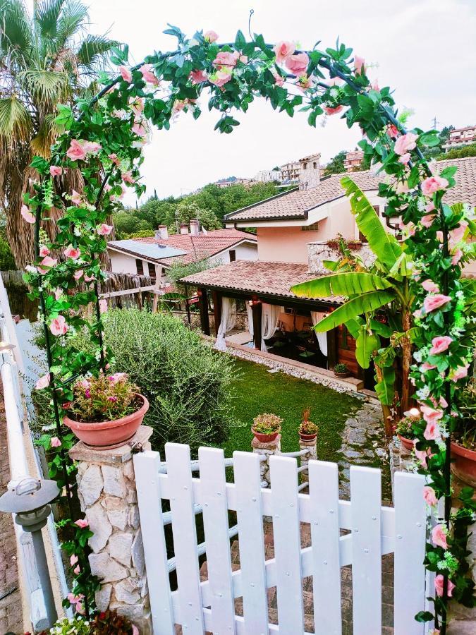 Favola Exclusive B&B Pescara Exteriör bild